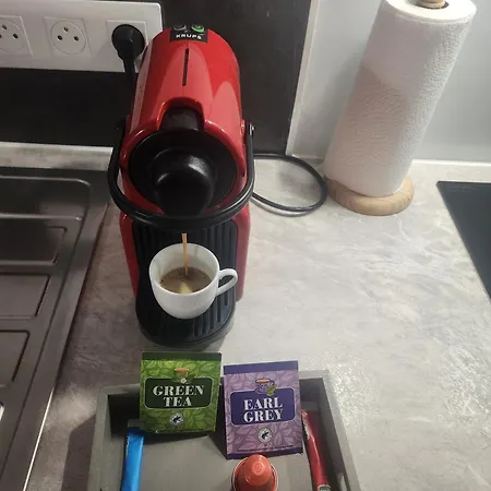 Neuf Climatisé Calme Avec Beaucoup De Charme Apartamento *